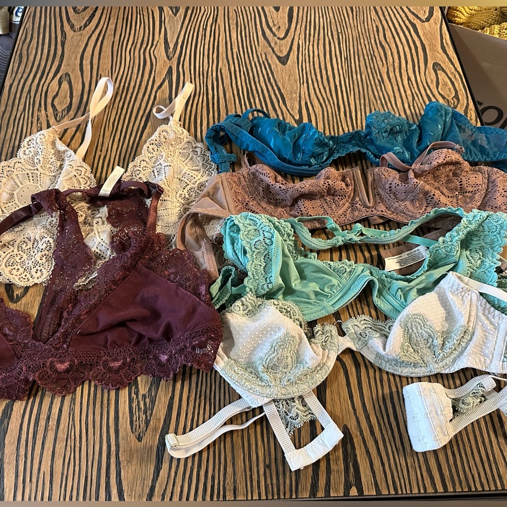 Bralette Bundle - image 4